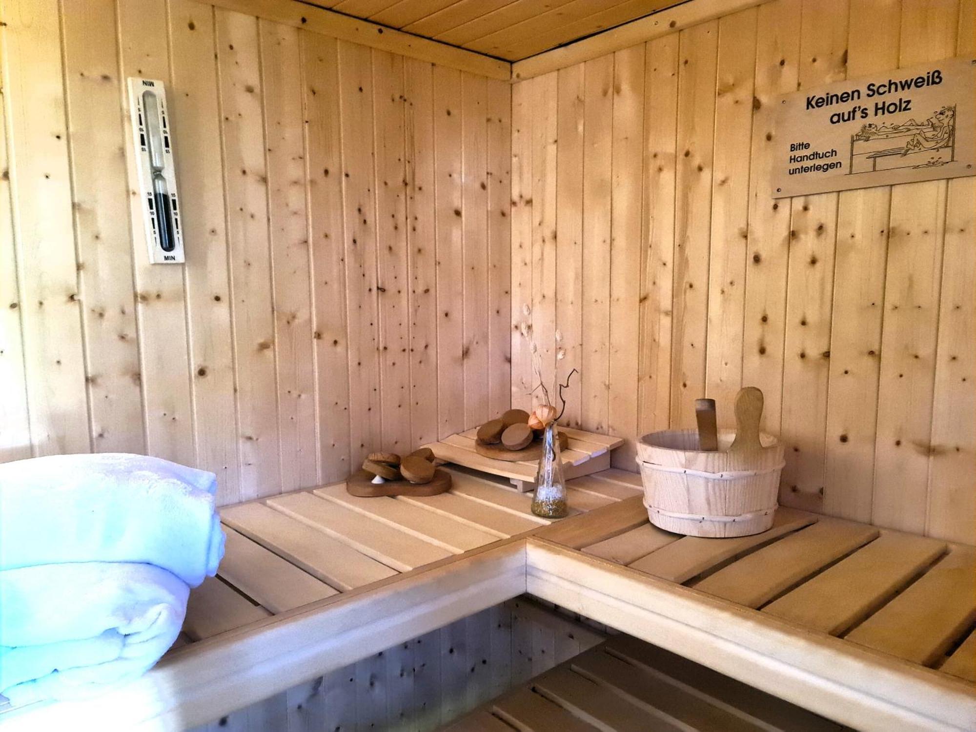 Haus Rosengarten Mit Sauna Бад-Вюнненберг Екстер'єр фото